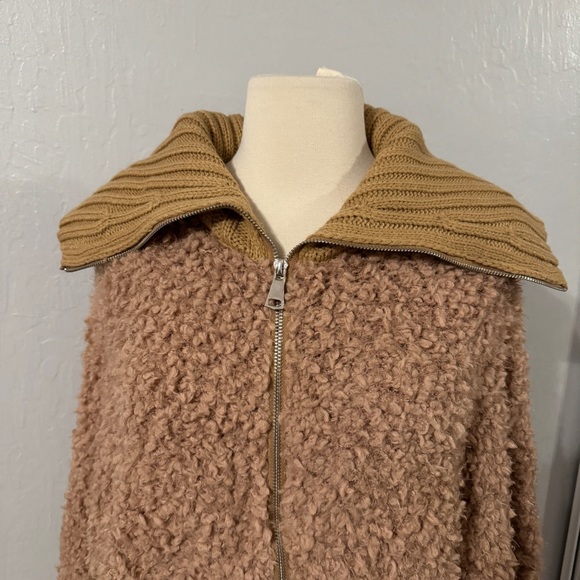 Fuzzy Zip-Up Jacket - Picture 2 of 8